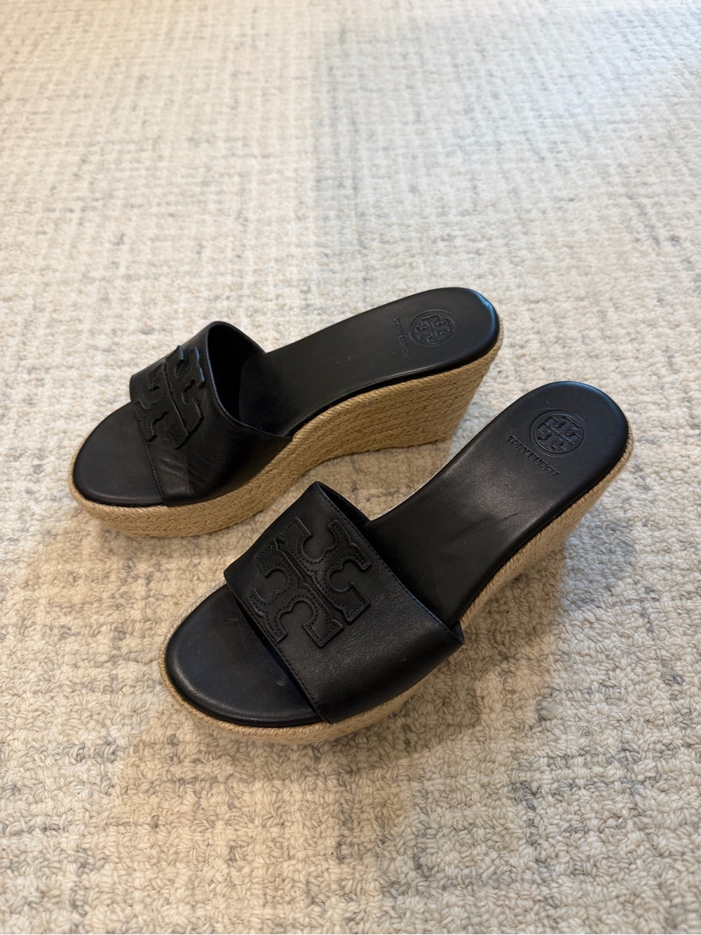 Tory Burch Black Calf Leather Weston Women's Wedge Slide - Picture 3 of 6